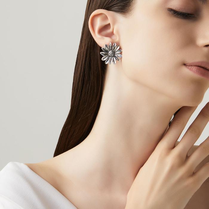 Daisy Earrings