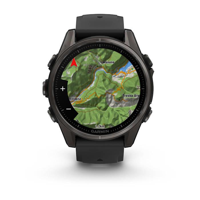 Fēnix® 8 - 43 mm, AMOLED, saphir, titane, DLC gris carbone avec bracelet en silicone noir/gris galet
