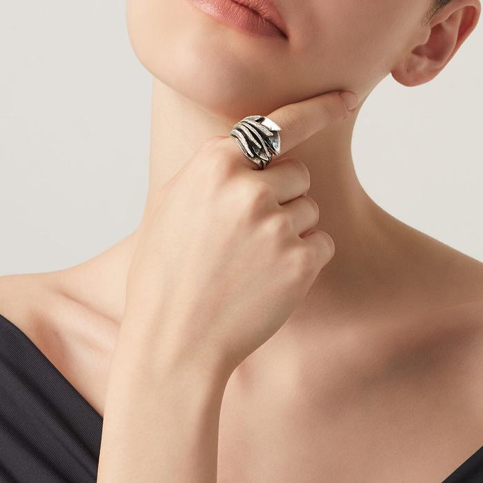 Daphne Big Ring