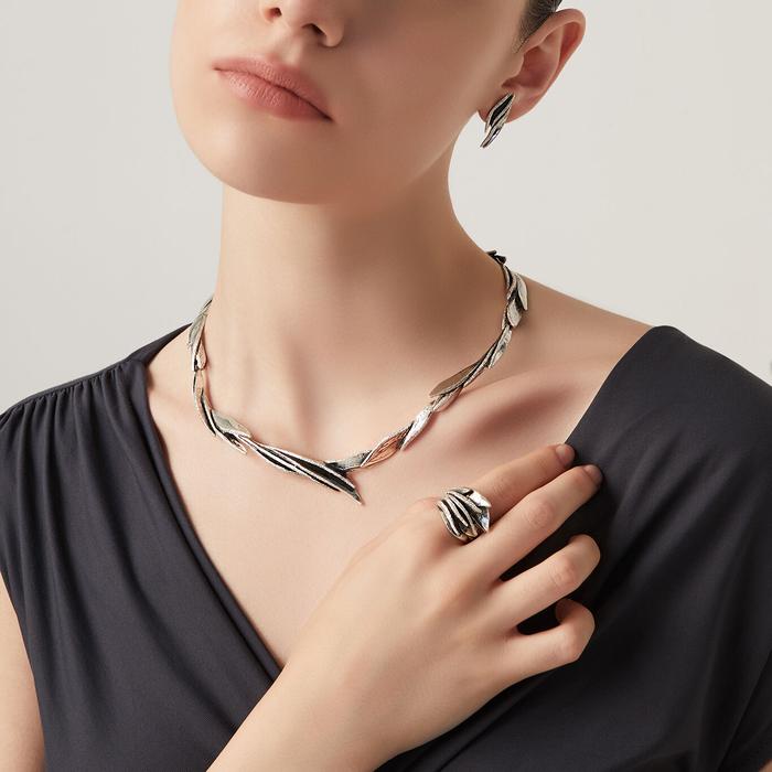 Daphne Big Ring