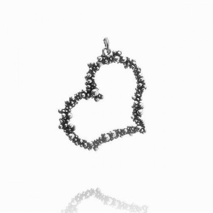 Perlage heart charm