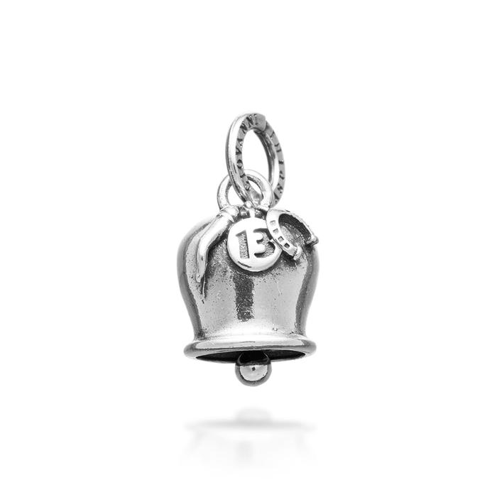 Charme de cloche superstitieux