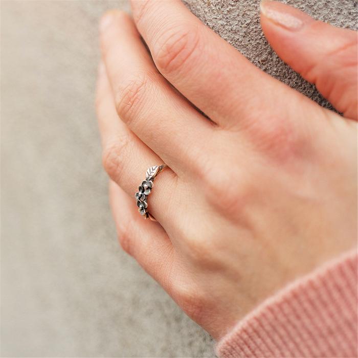 Grace of Flowers Ring