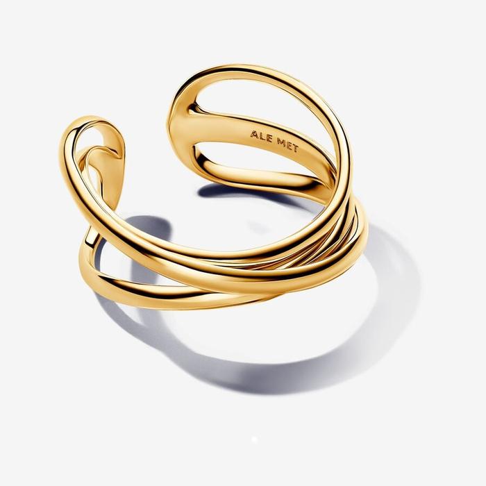 Triple Sinuous Line Ring