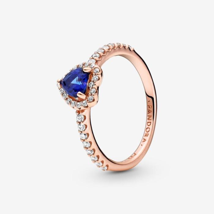 Anello Cuore in Rilievo Blu