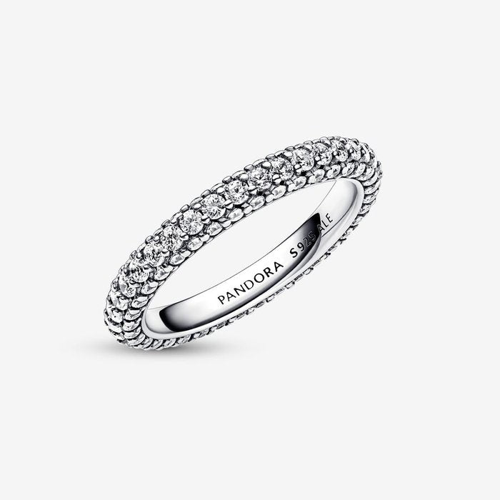 Bague pavée à bande unique