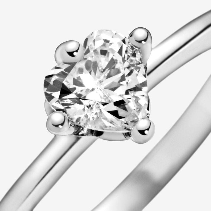Anello Solitario con cuore