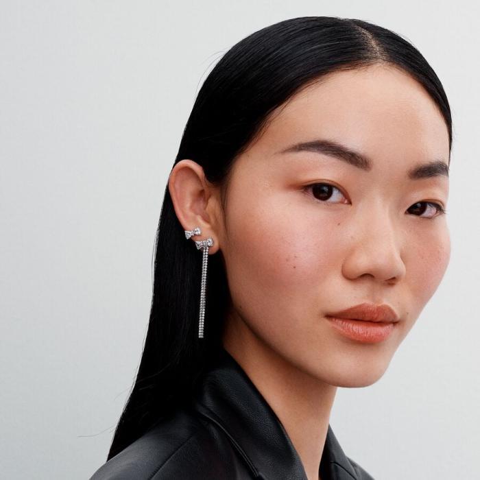 Orecchini Pendenti Fiocco Luminoso e Pavè a Cascata