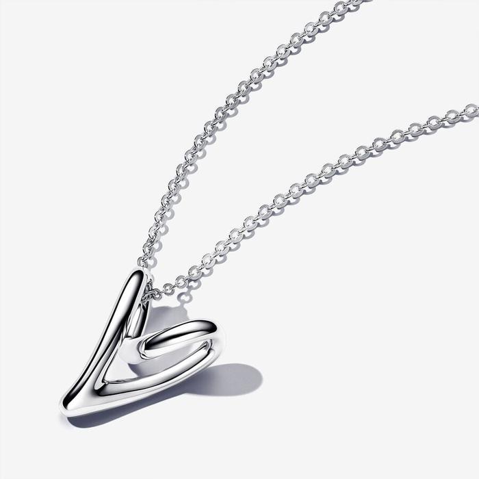 Sinuous Line Heart Necklace
