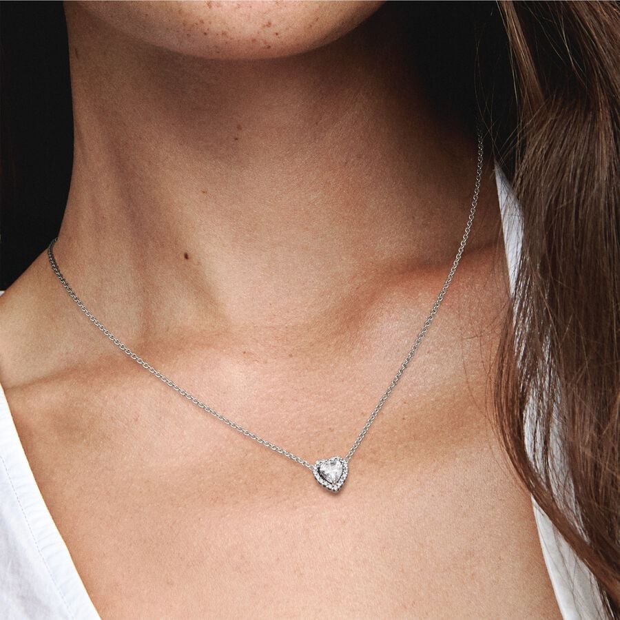 Collier cœur en relief
