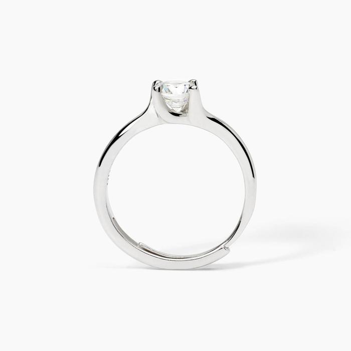 SOLITAIRE Zirconia Hug Silver Ring