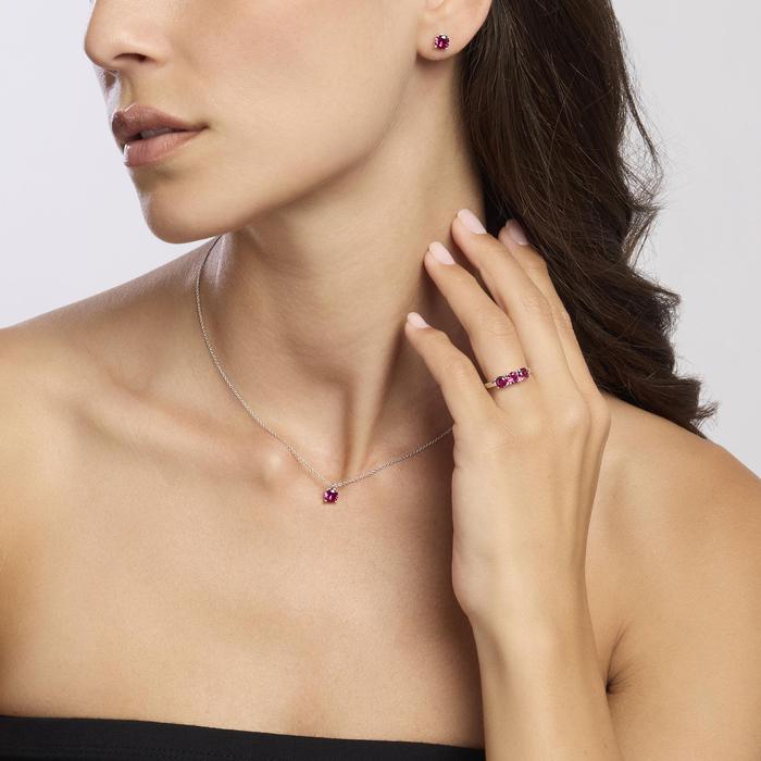 Collier ras du cou en argent et rubis synthétique brillant