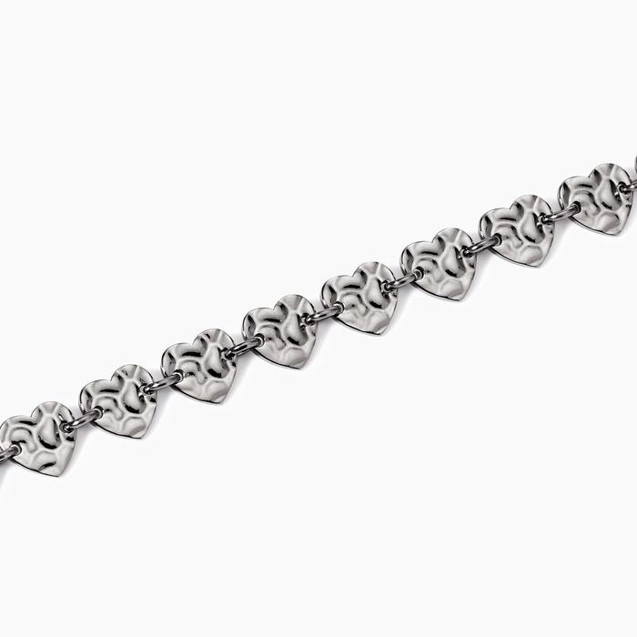 Bracciale con cuori effetto martellato
