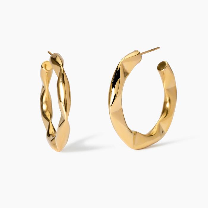 Boucles d'oreilles polygonales dorées