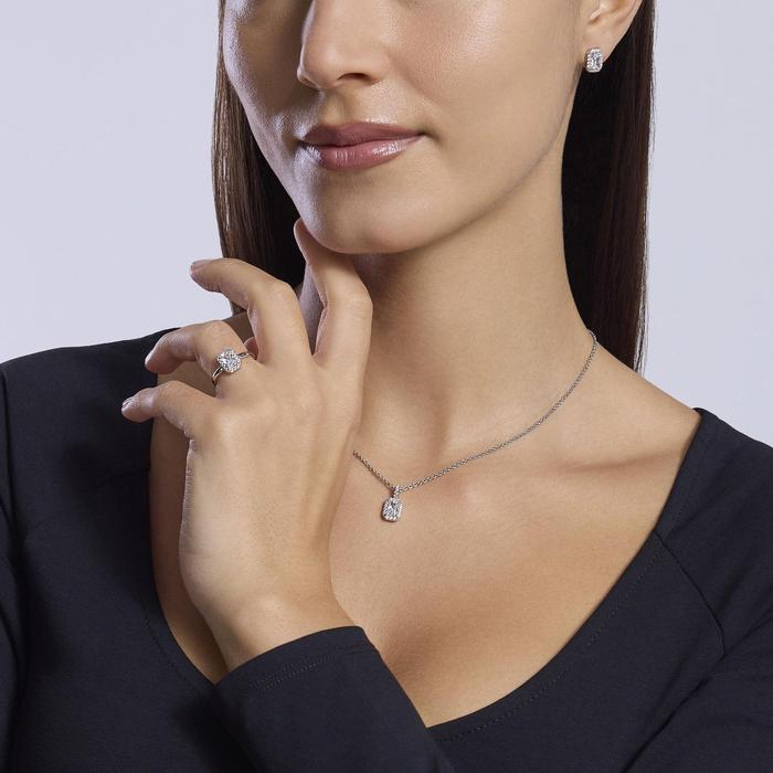 Octagon Cut Zircon Choker Cool or Retro?