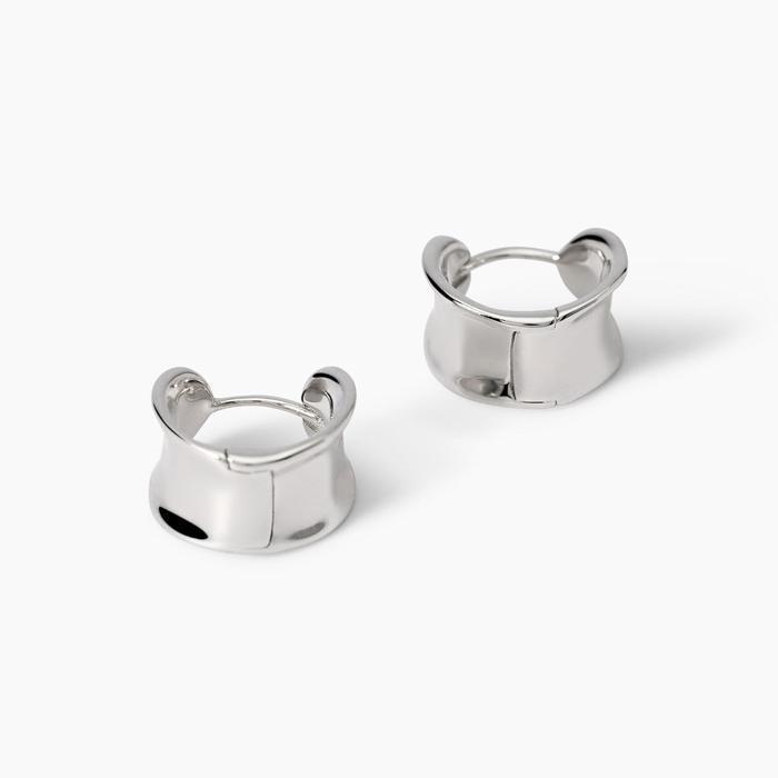 Superbes boucles d'oreilles créoles allongées