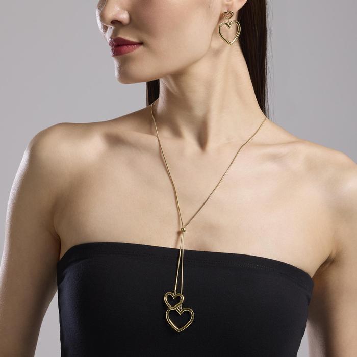 Boucles d'oreilles en acier doré avec cœurs