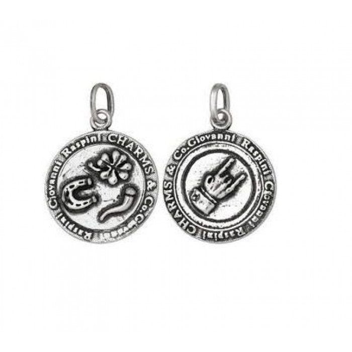 Amulettes en pièces de monnaie
