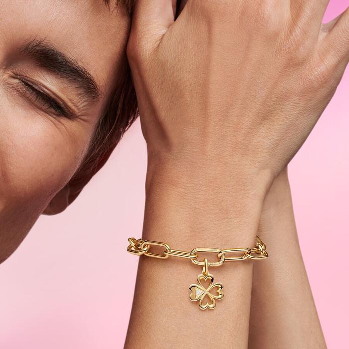 Charm Medallion Quadrifoglio Pandora ME