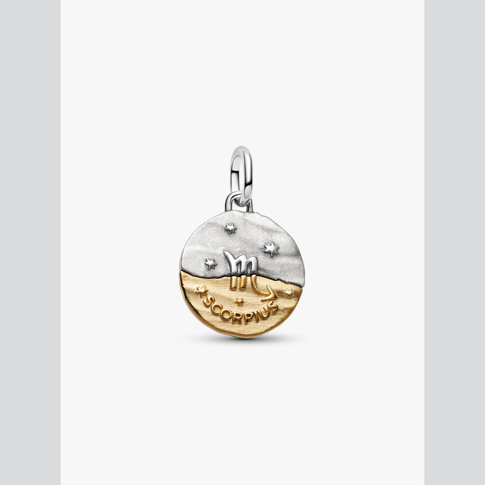 Charm Medallion Scorpione