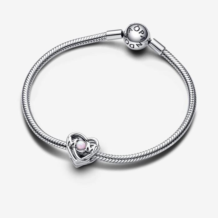 Charm Openwork Mom