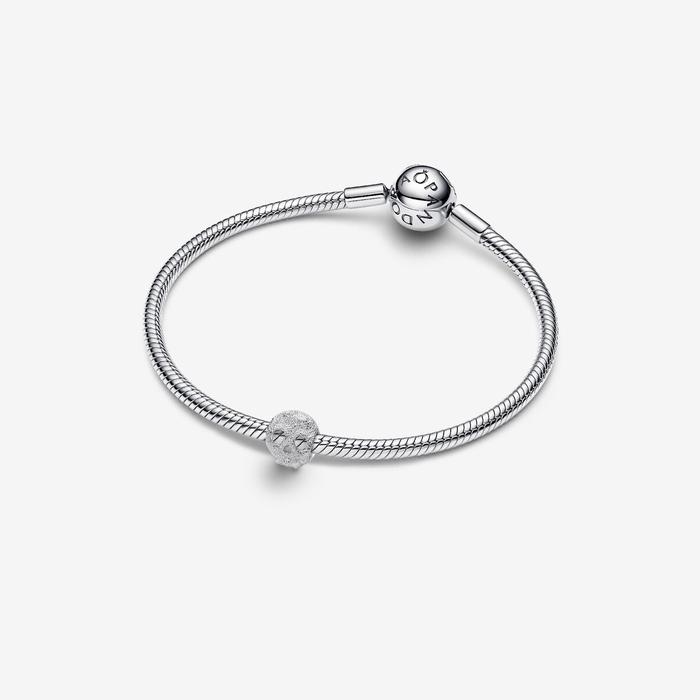 Mini Charm Teschio effetto diamantato