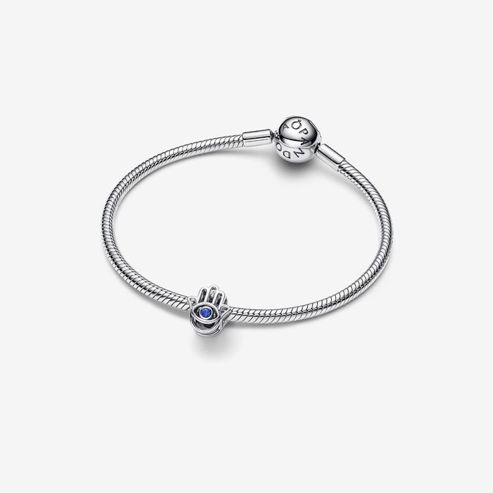Openwork Mano di Fatima Pietra Blu