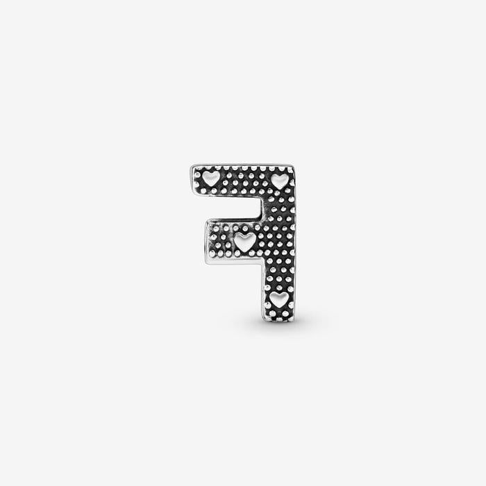 Charm Lettera F