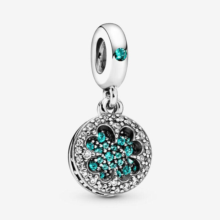 Pendentif trèfle à quatre feuilles vert