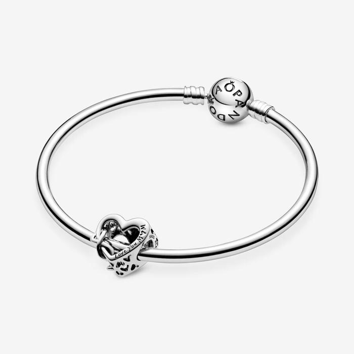 Charm Openwork Heart "I Love You Mom"