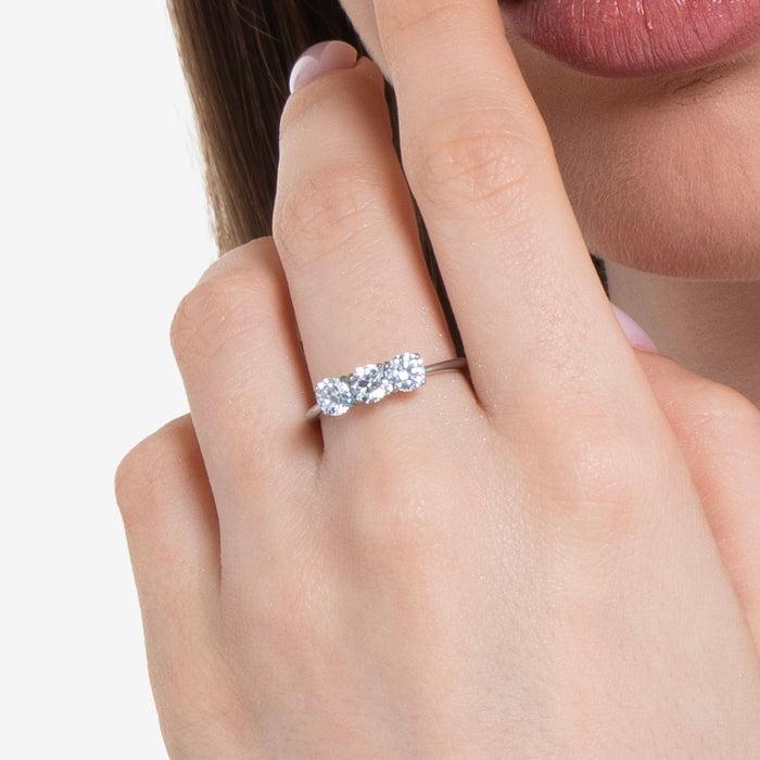 ANELLO DONNA IN ACCIAIO CON CRISTALLI BIANCHI - MISURA 12