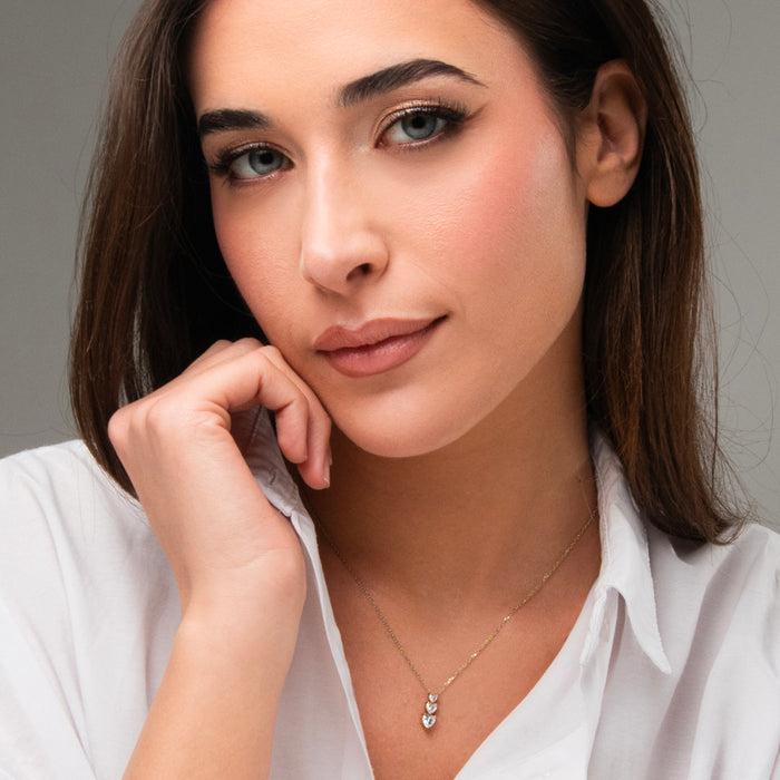 COLLANA DONNA IN ACCIAIO IP GOLD CON CUORI CON ZIRCONI BIANCHI