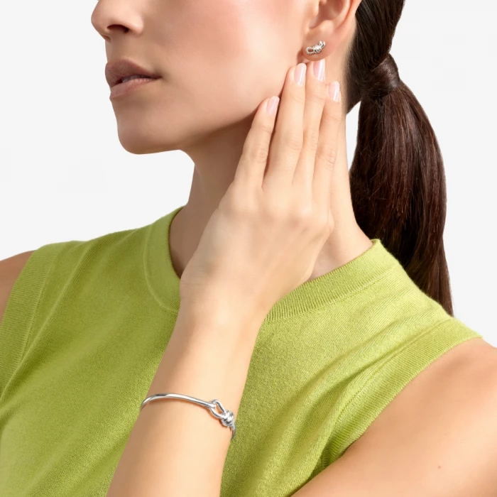 SILVER KNOT STUD EARRING