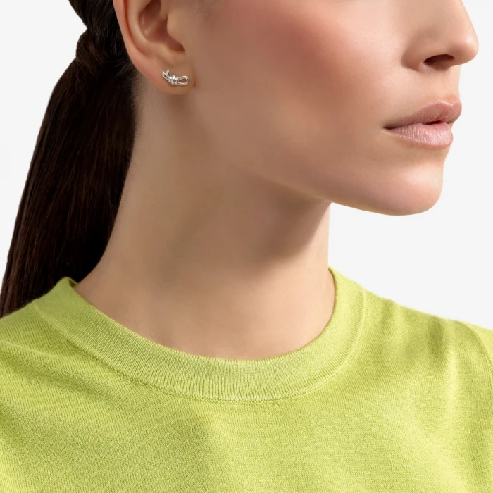 SILVER KNOT STUD EARRING