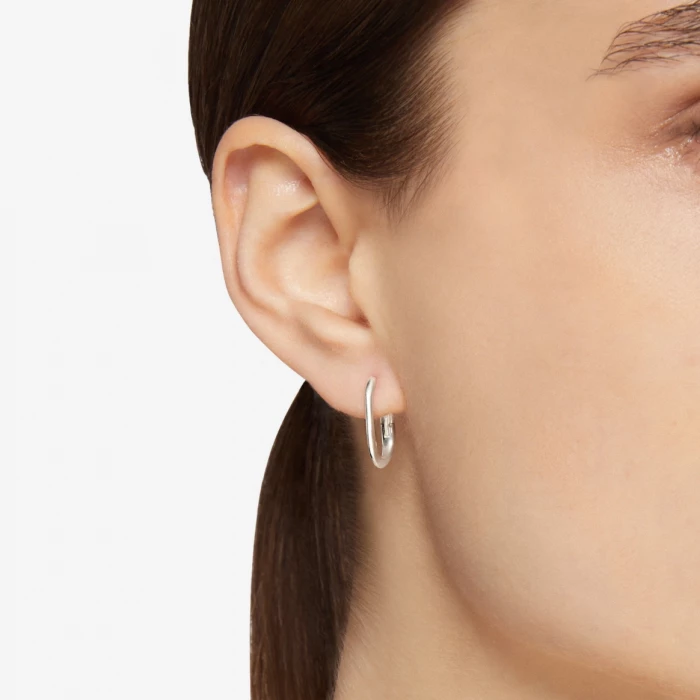 ESSENTIALS SILVER HOOP EARRING