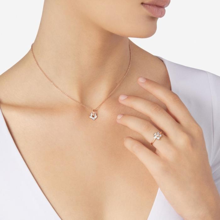 PENDENTIF FLEUR
