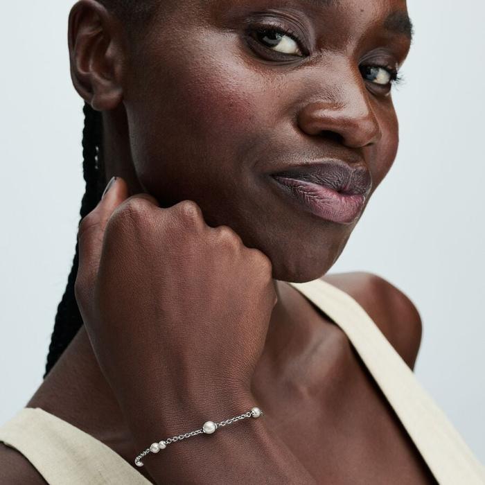 Bracelet chaîne avec perles de culture d'eau douce