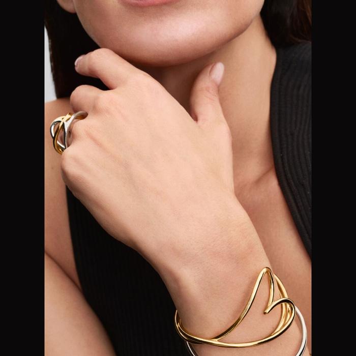 Bracciale Aperto Cuore Linea Sinuosa