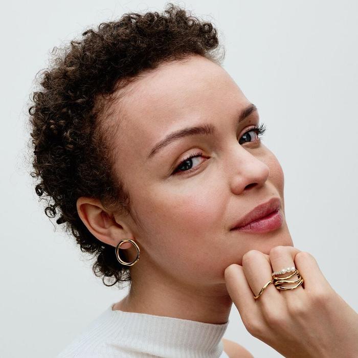 Orecchini Linea Sinuosa Circolare