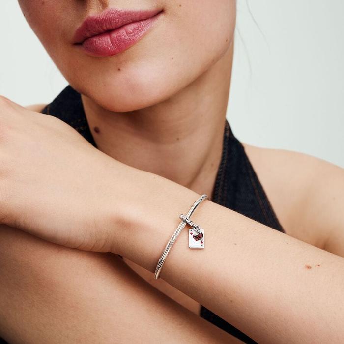 Charm Disney, Pendente Regina di Cuori