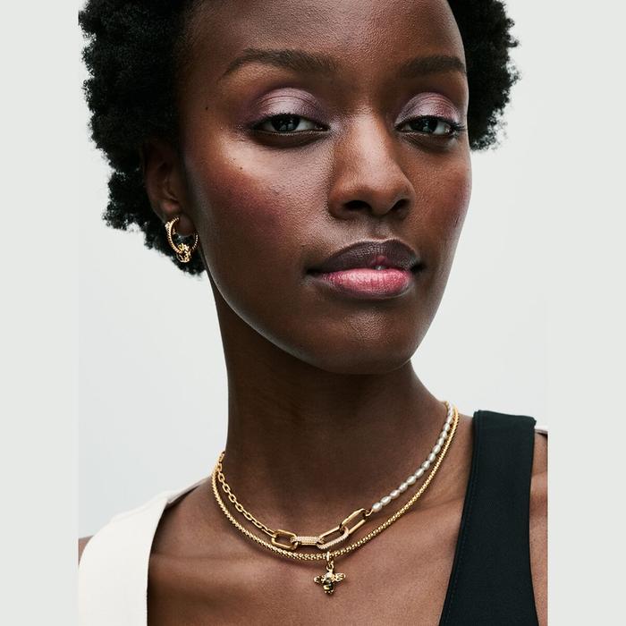 Collana Maglia Geometrica con Chiusura Moschettone a Cuore