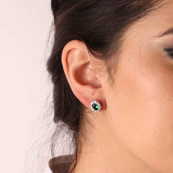 Orecchini in Argento 925 con zirconi bianchi e zircone centrale effetto verde smeraldo