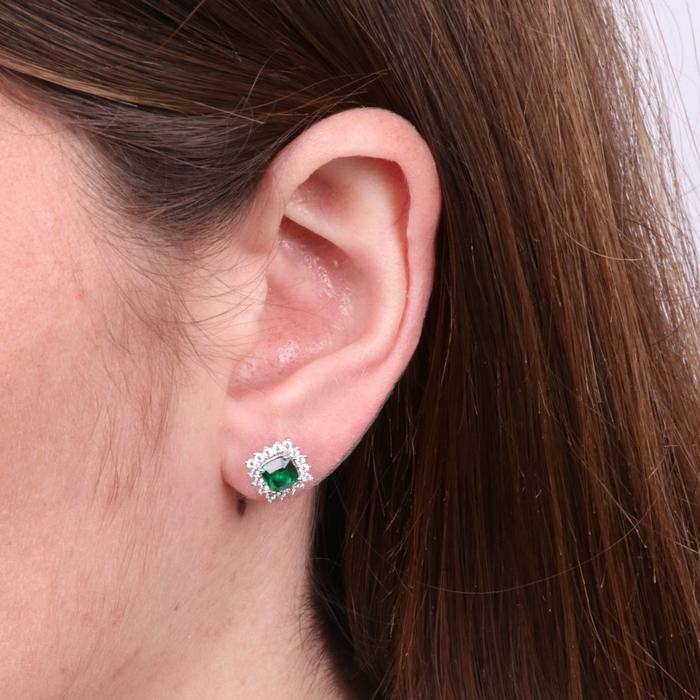 Orecchini in Argento 925 a lobo con zircone verde