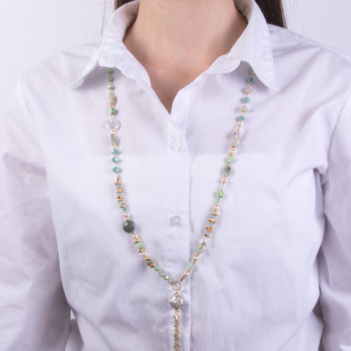 Collier en métal avec cristaux verts