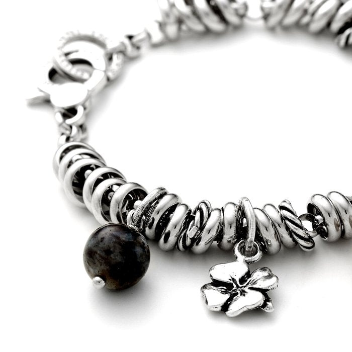 Breloque trèfle à quatre feuilles