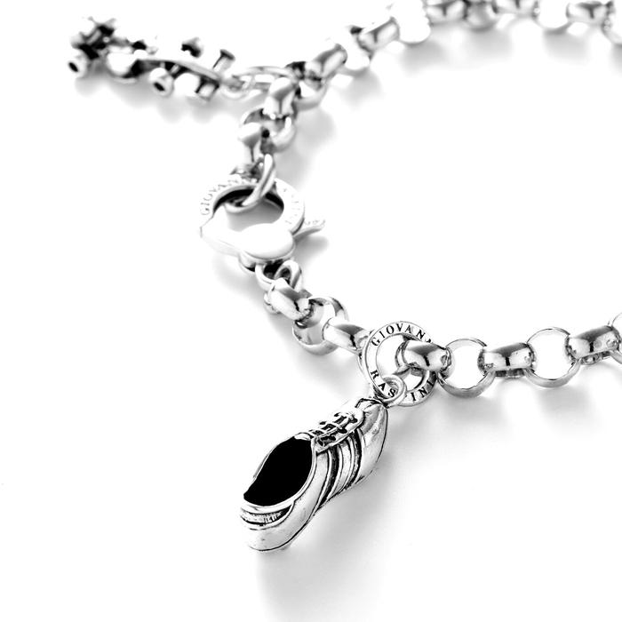 Breloque pour chaussure de football