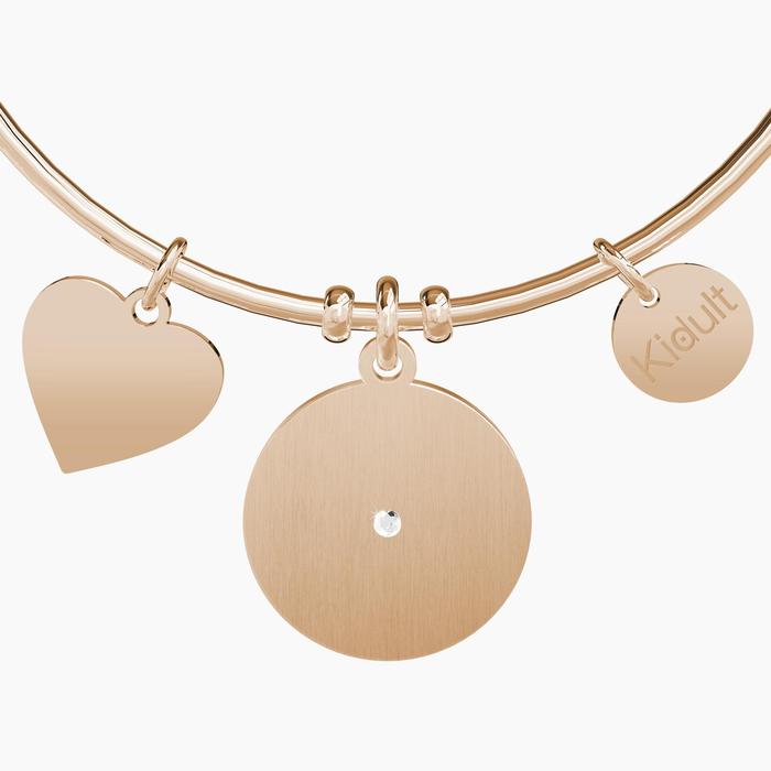 IL Y A TOUJOURS UN ARC-EN-CIEL À LA FIN DE CHAQUE PLUIE