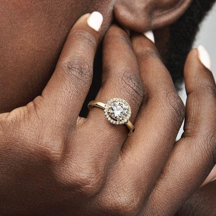 Sparkling Light Point Ring