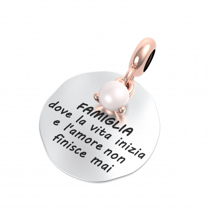 Famiglia dove la vita inizia e l’amore non finisce mai