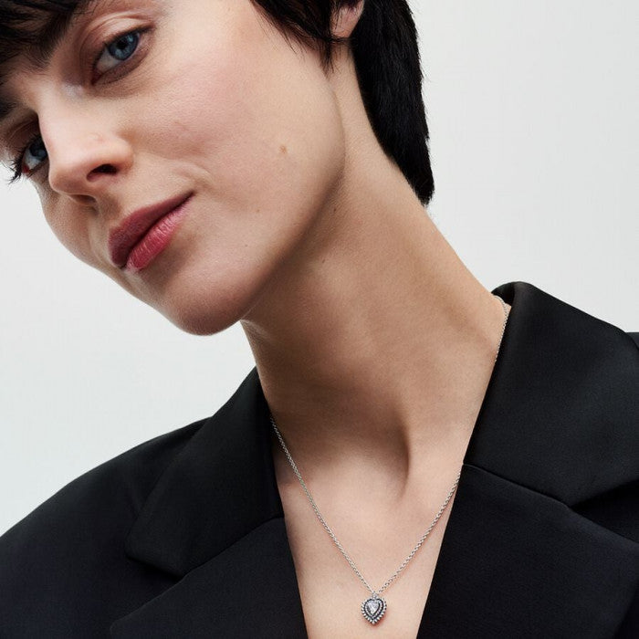 Heart and Pavè Point Light Necklace